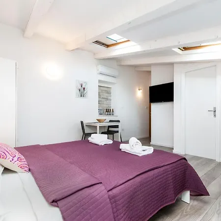 Apartment Cozy Garzoto Rovinj