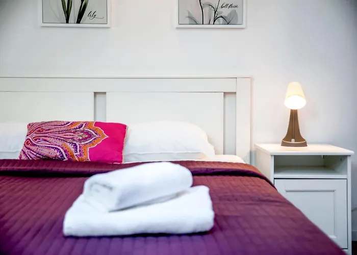 Cozy Garzoto * 로비니