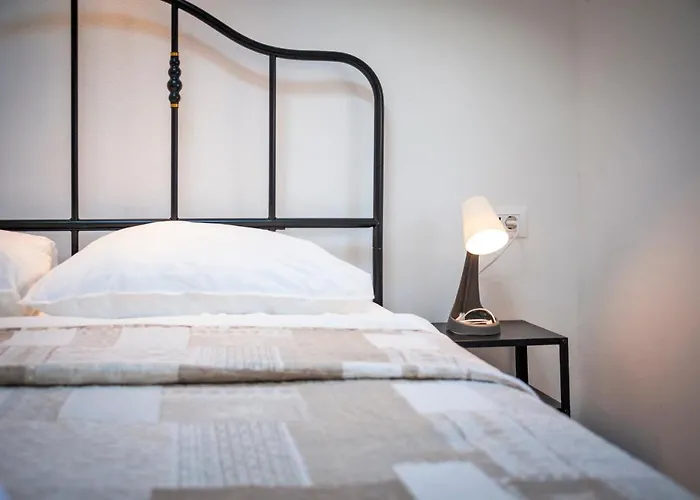 Cozy Garzoto * 로비니