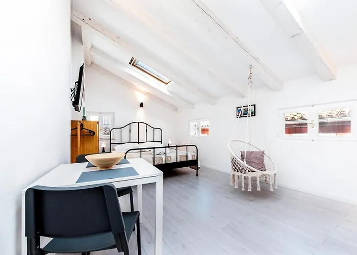 Cozy Garzoto 아파트 *